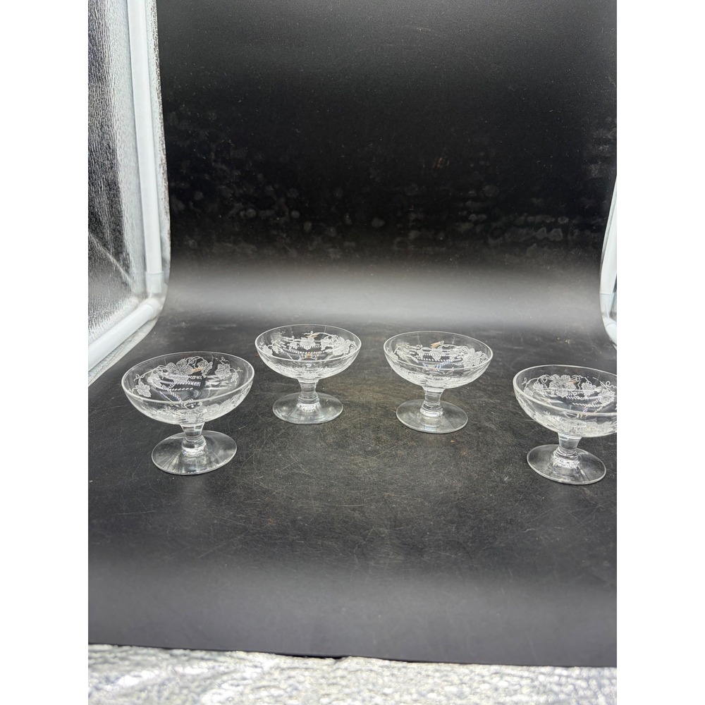 Vintage Etched Grapevine Glass Sherry Set of 4 Clear Stemware